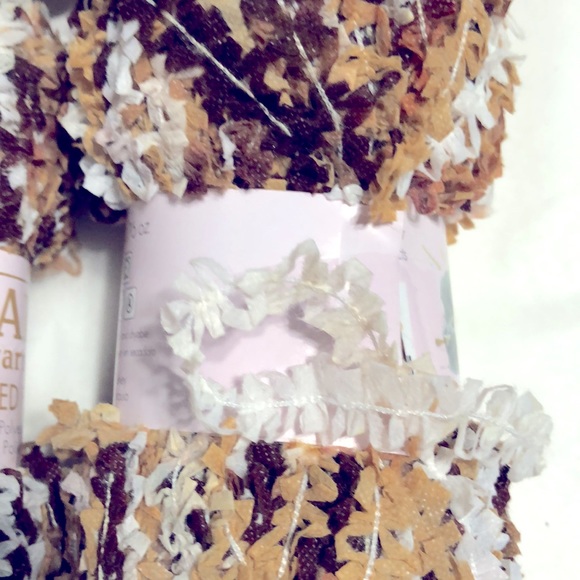 5 SKEINS DECORATIVE YARN. NWT - Picture 2 of 5